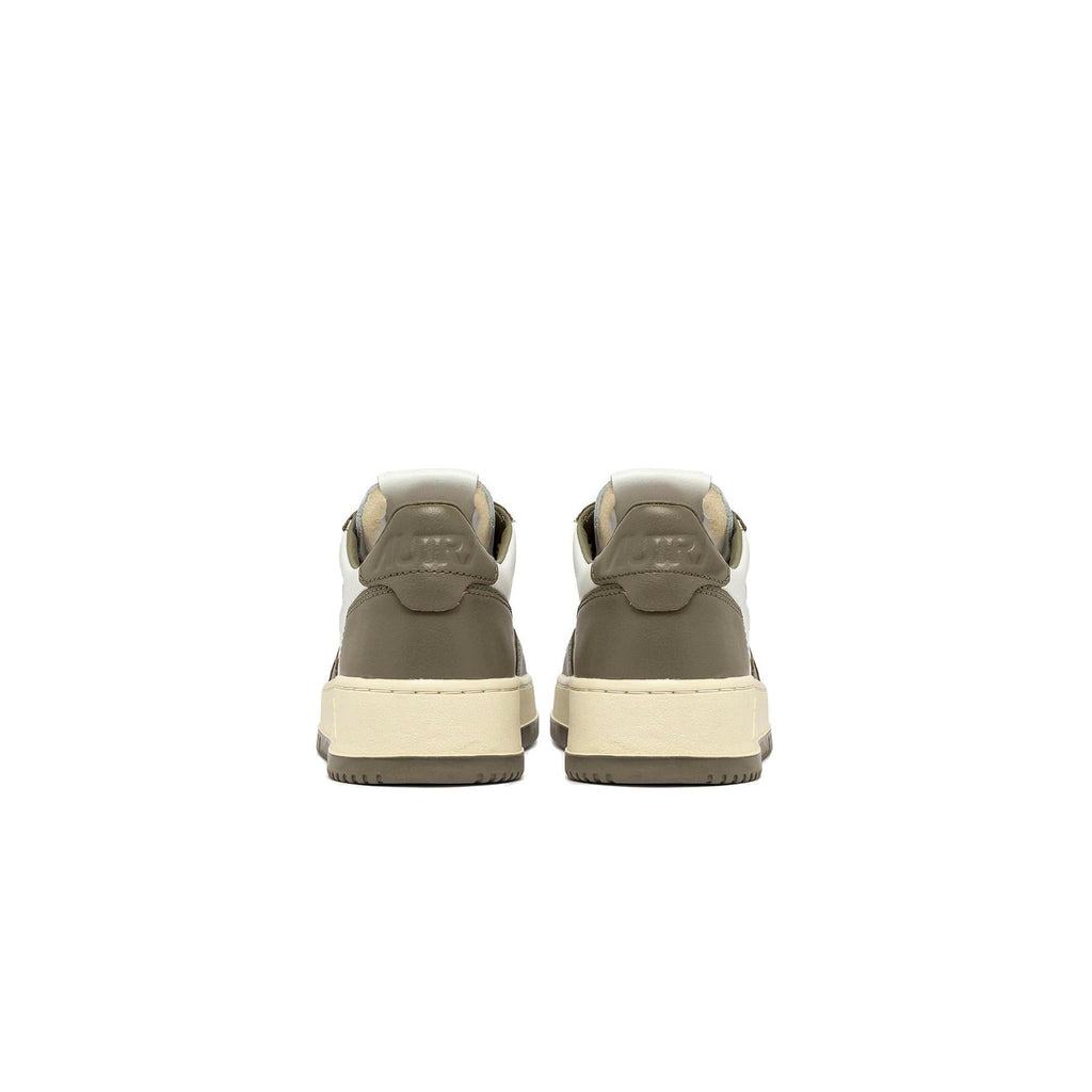 Autry Medalist Leather Low White Covert Green (W) - White