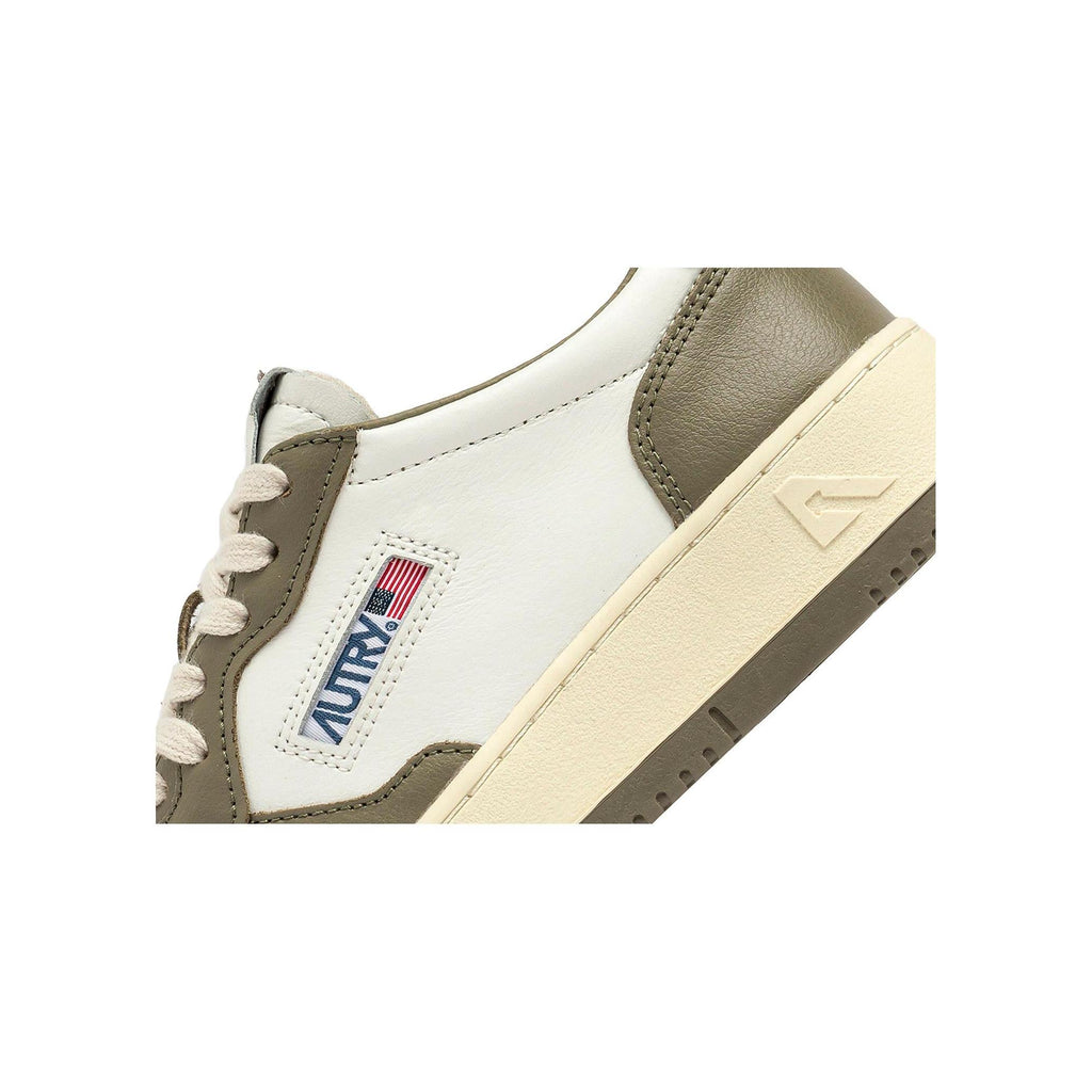 Autry Medalist Leather Low White Covert Green (W) - White