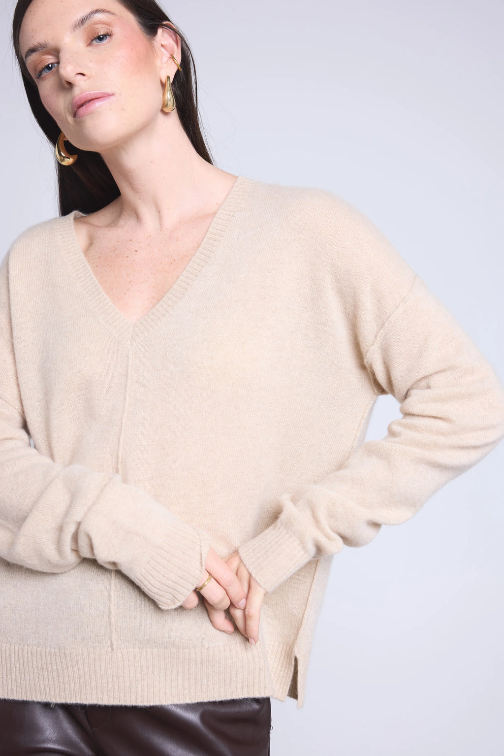 Pull Col V Oversize Coutures Aura - Beige Creme - Femme