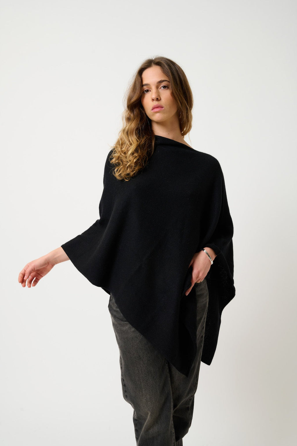 Poncho - Carra - Negro