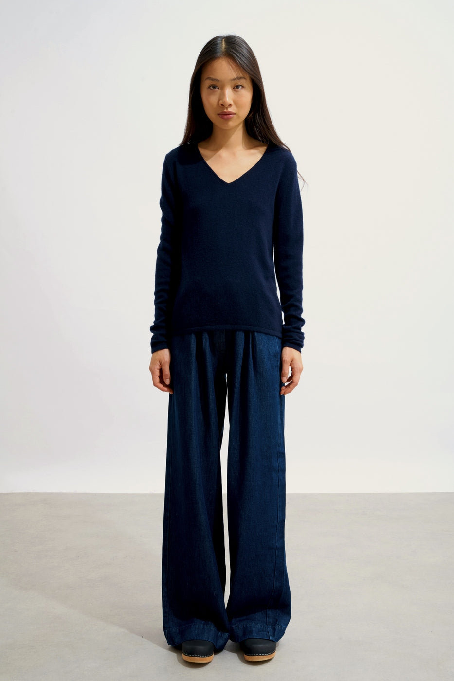 V-Neck Jumper - Galise - Navy