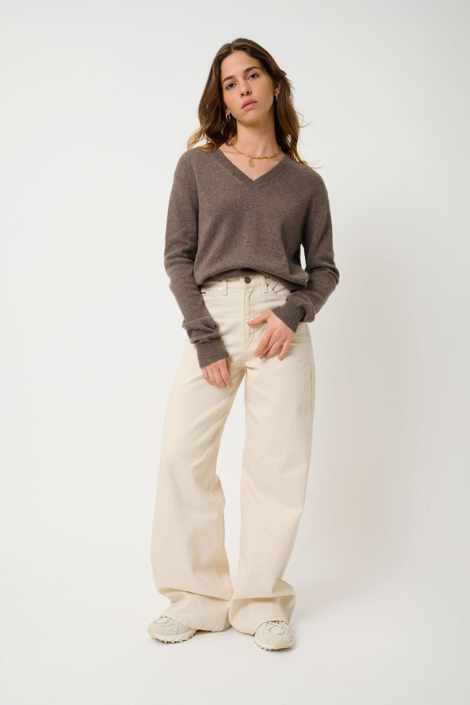 V-Neck Jumper - Gardoria - Mottled Taupe