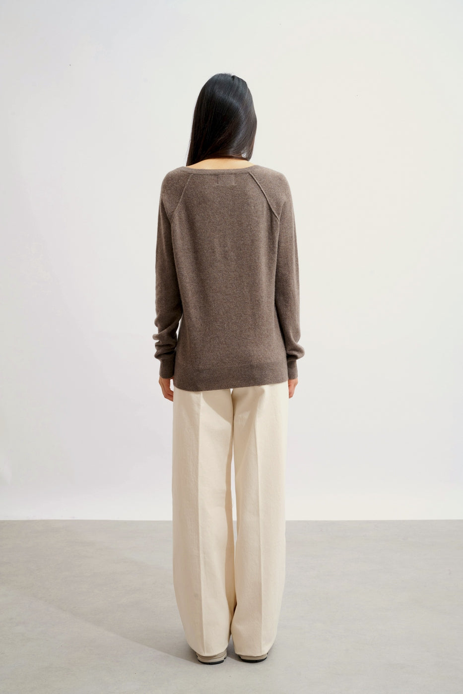 V-Neck Jumper - Giusalet - Taupe Marl