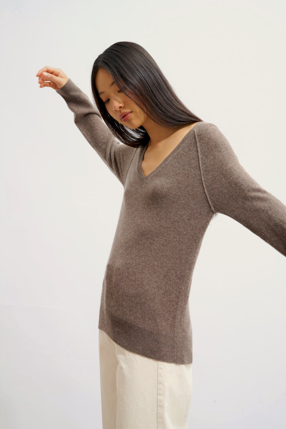 V-Neck Jumper - Giusalet - Taupe Marl