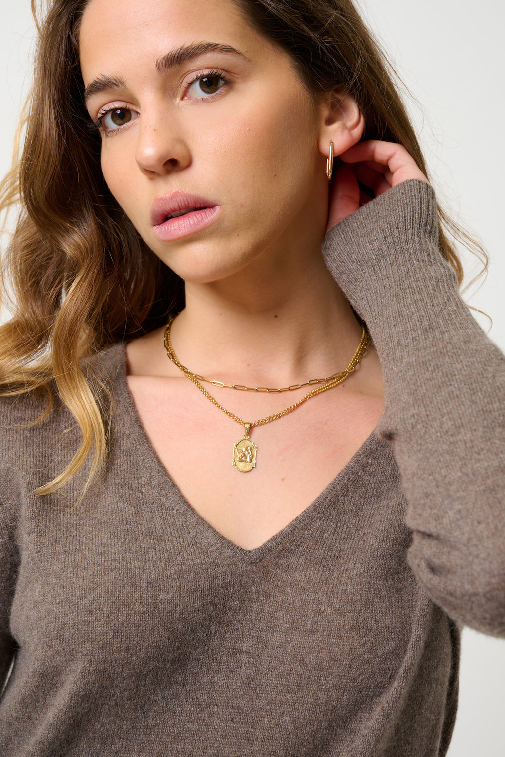 Vestido de cuello en V - Capelet - Topo jaspeado