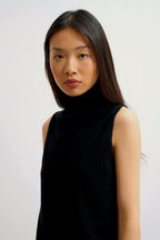 Sleeveless Roll-Neck Jumper - Capucin - Black