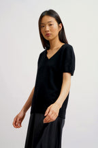 V-Neck T-Shirt - Kali - Black