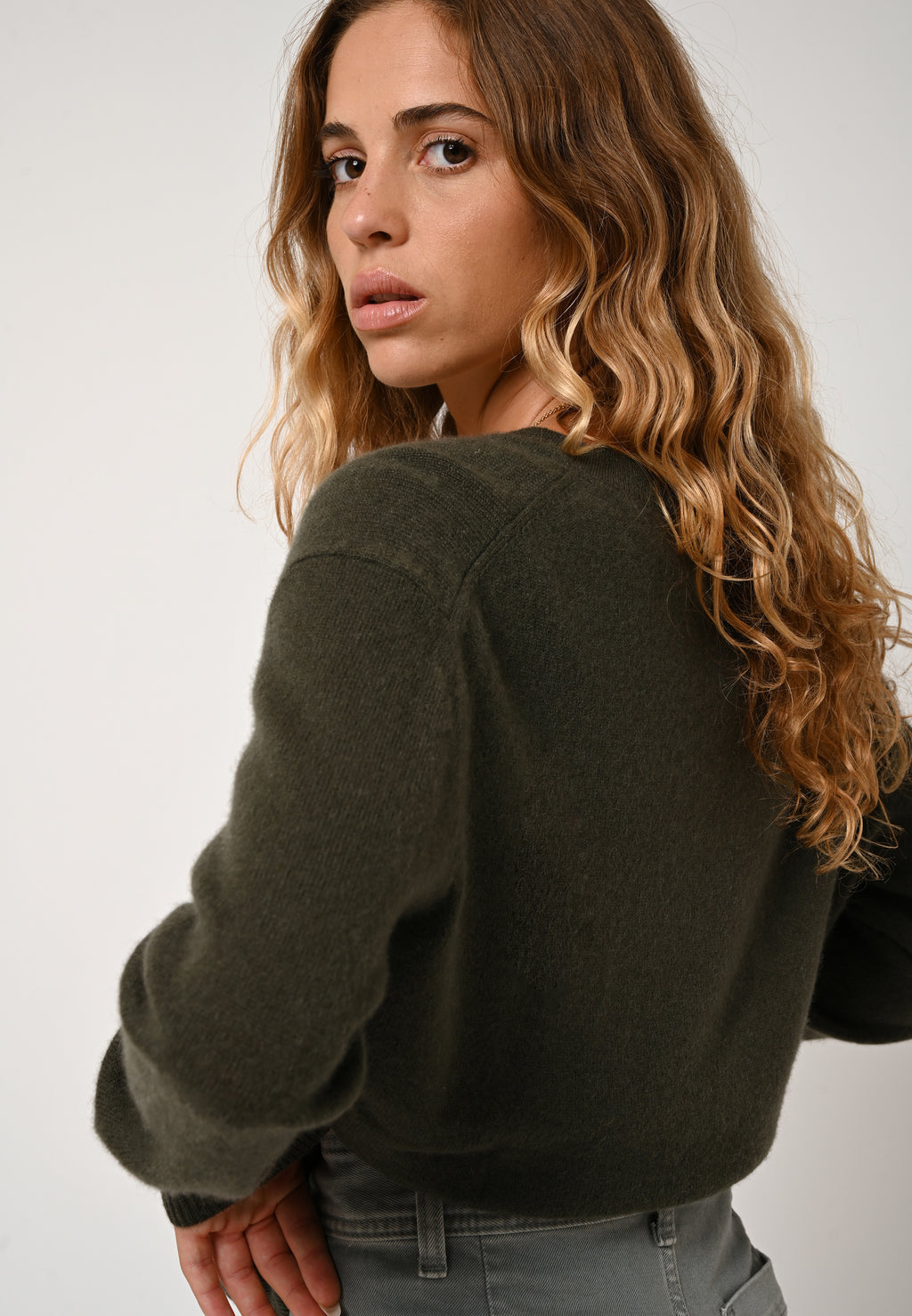 V-Neck Jumper - Gardoria - Khaki