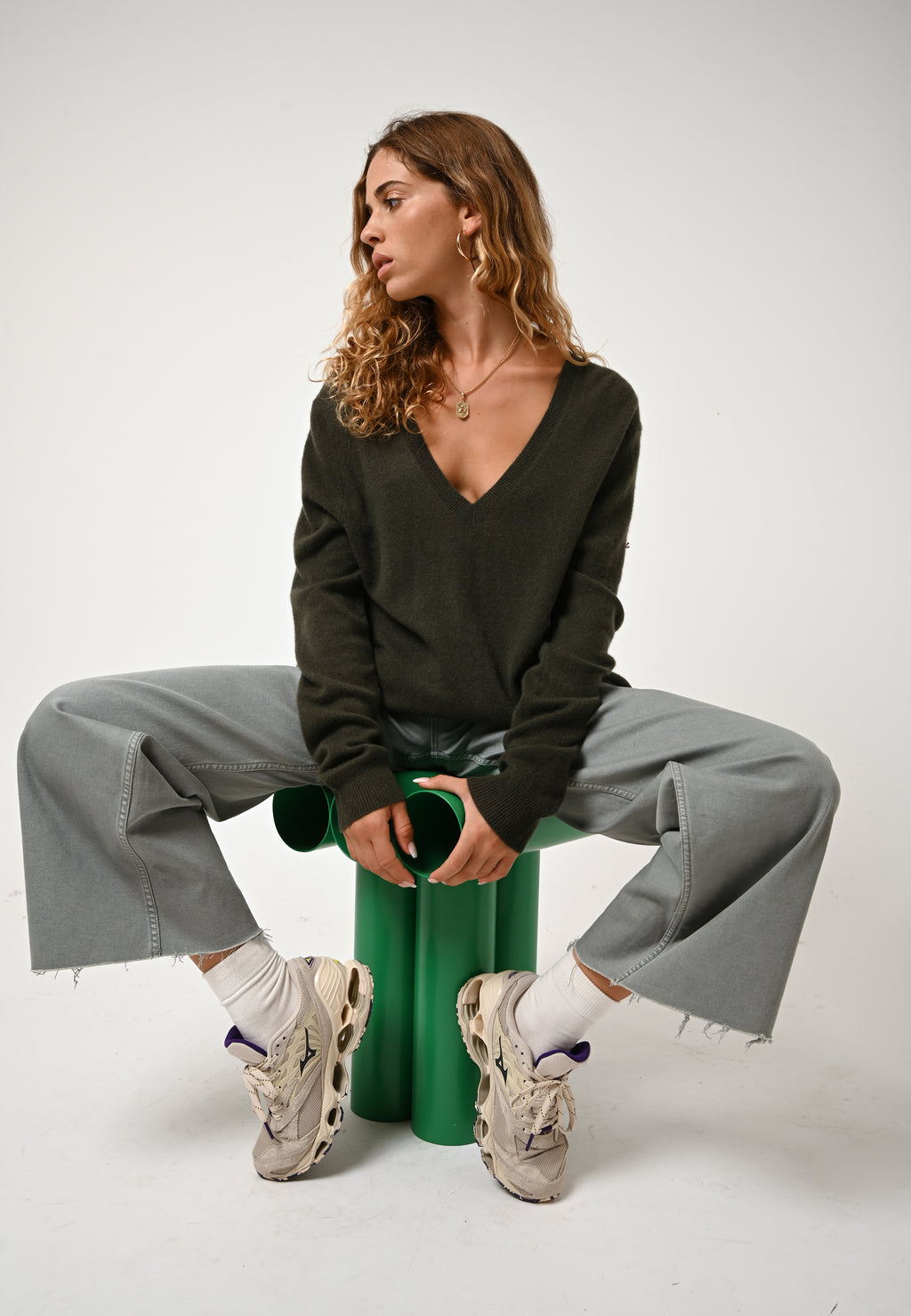 V-Neck Jumper Front And Back - Giegn - Khaki