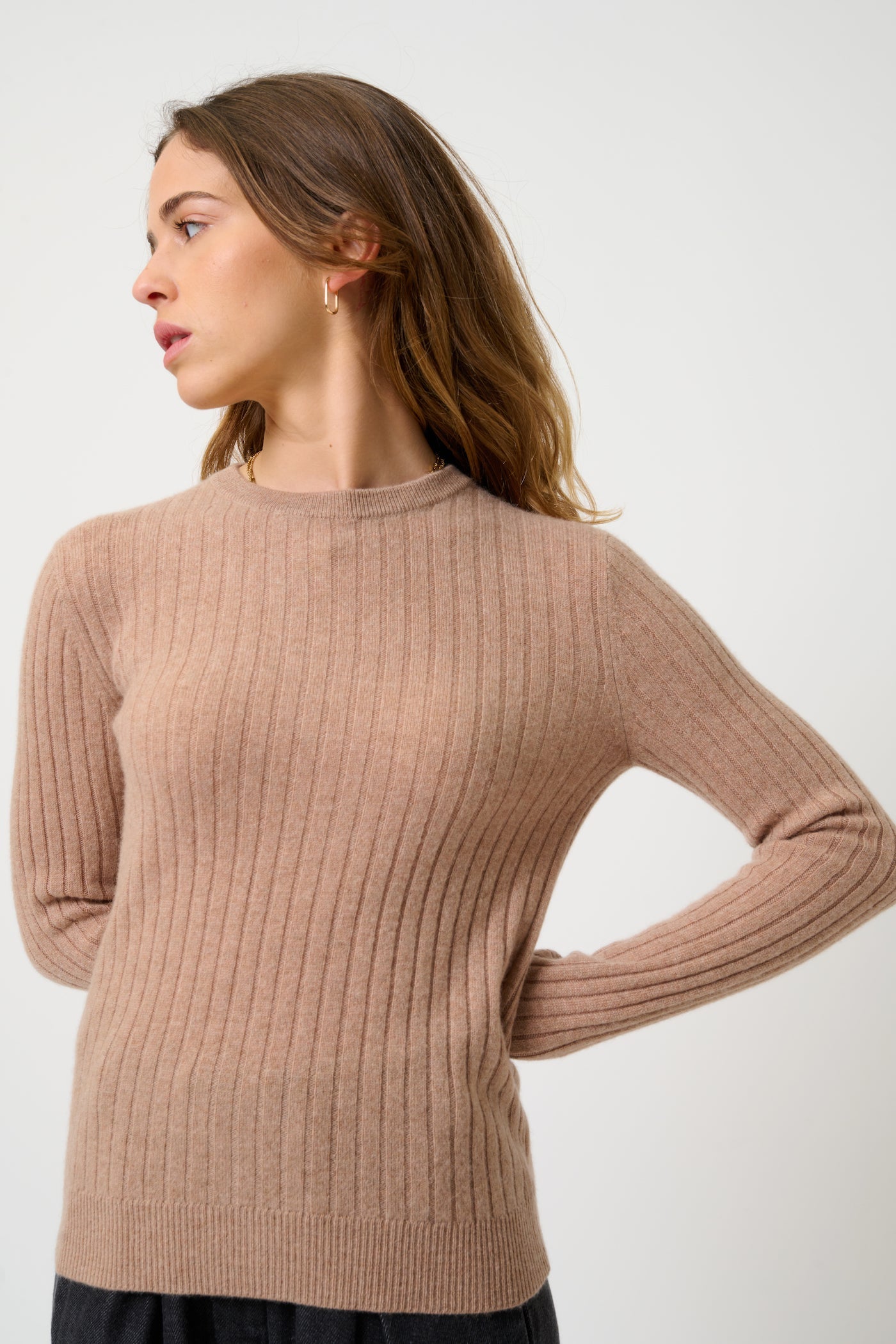 Round-Neck Jumper - Bella - Marl Camel