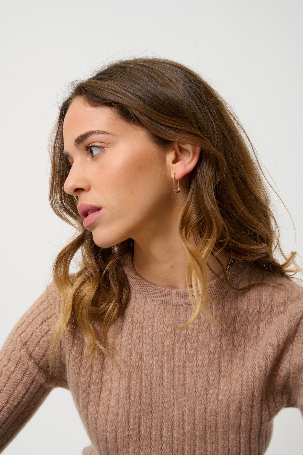 Round-Neck Jumper - Bella - Marl Camel
