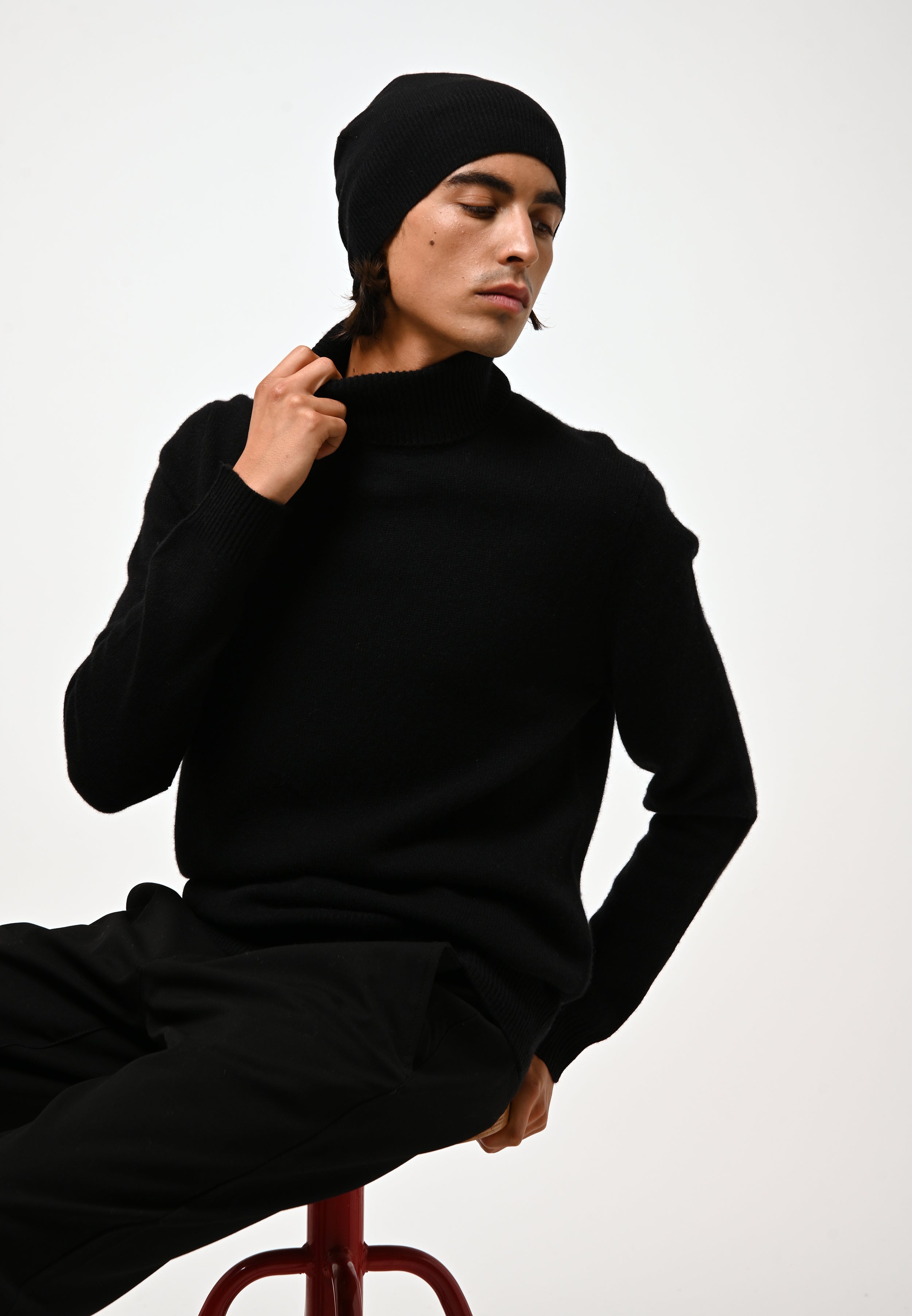 4-Ply Roll Neck Jumper - Martin - Black