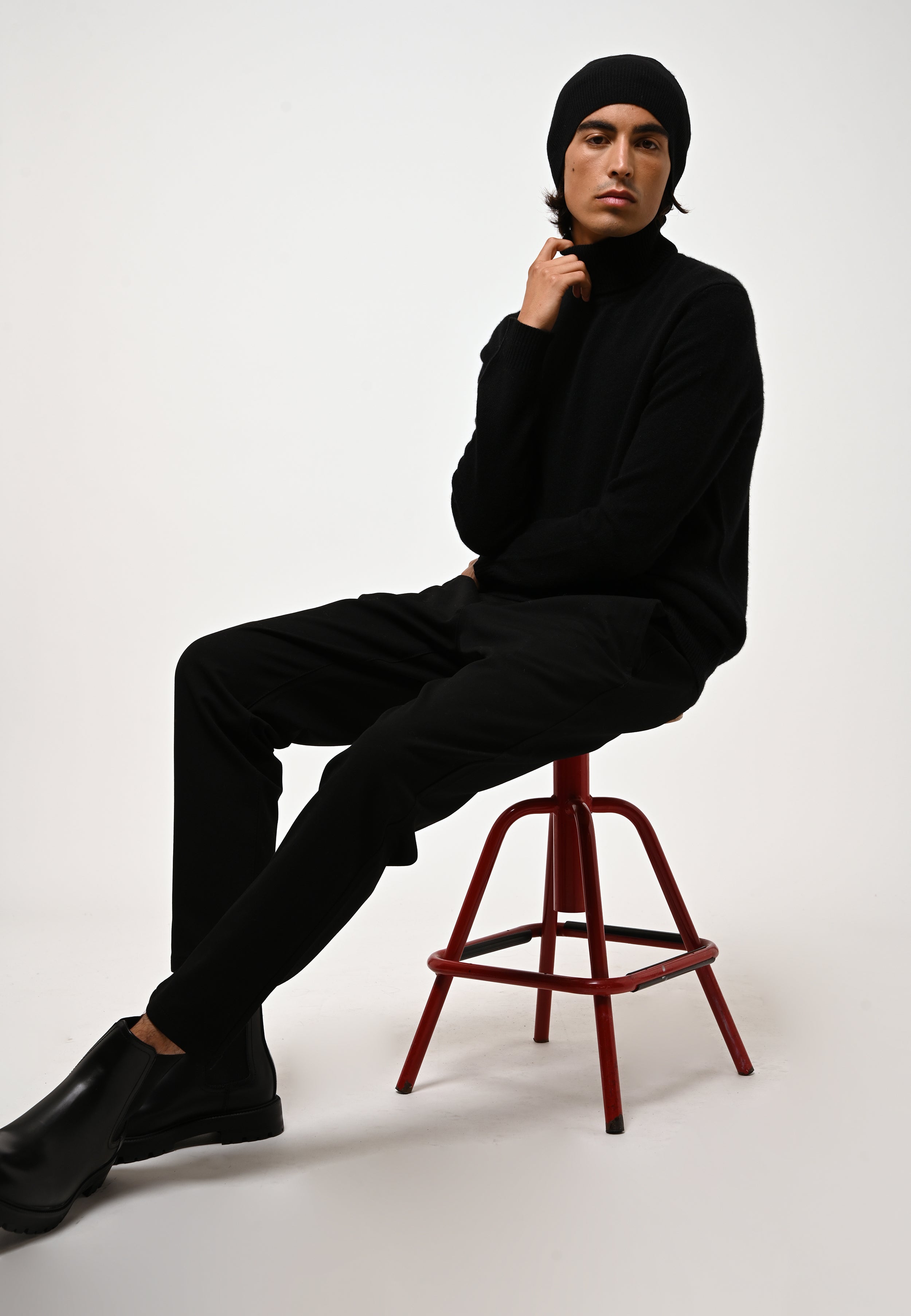 4-Ply Roll Neck Jumper - Martin - Black