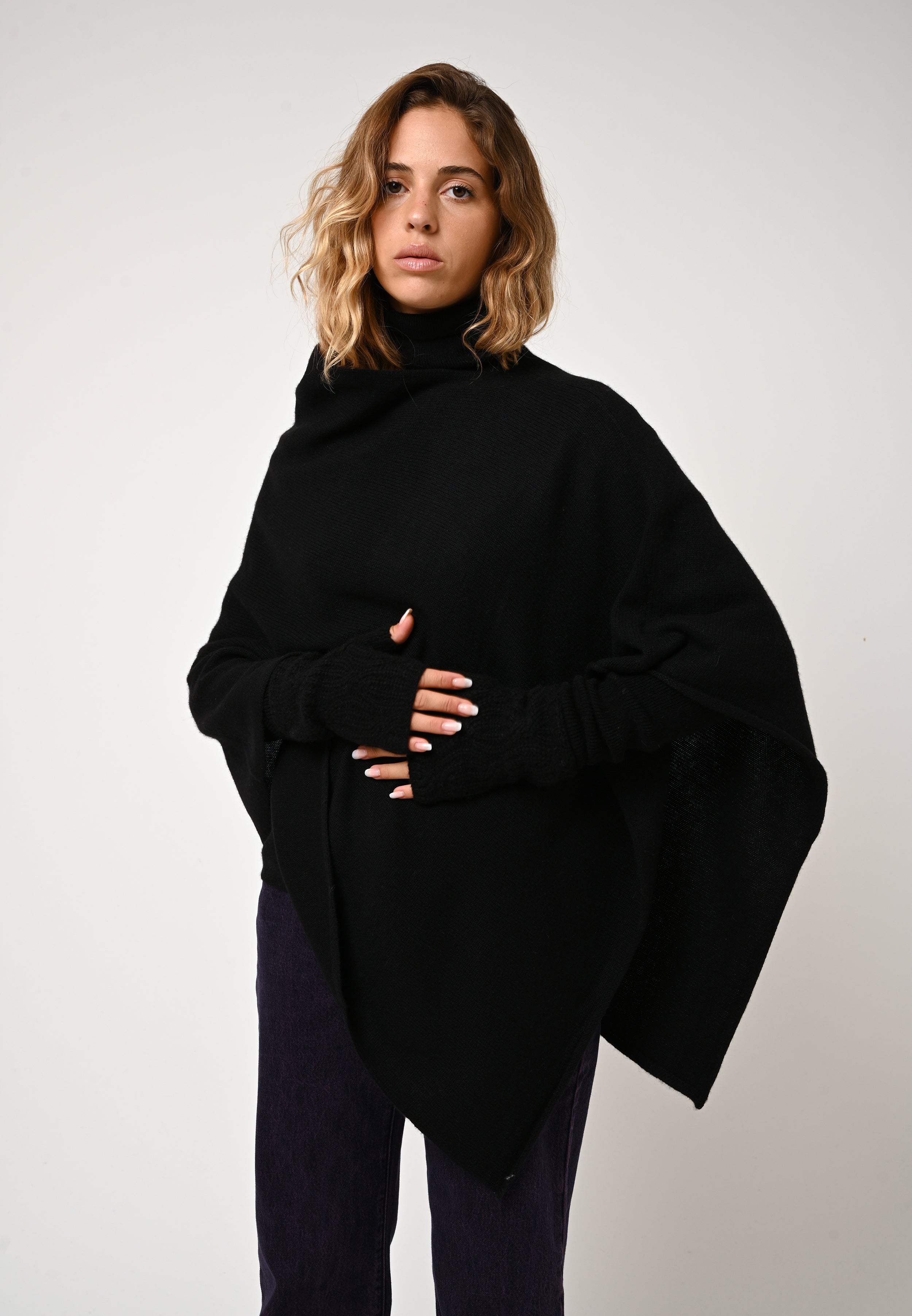 4-Ply Poncho - Meryl - Black