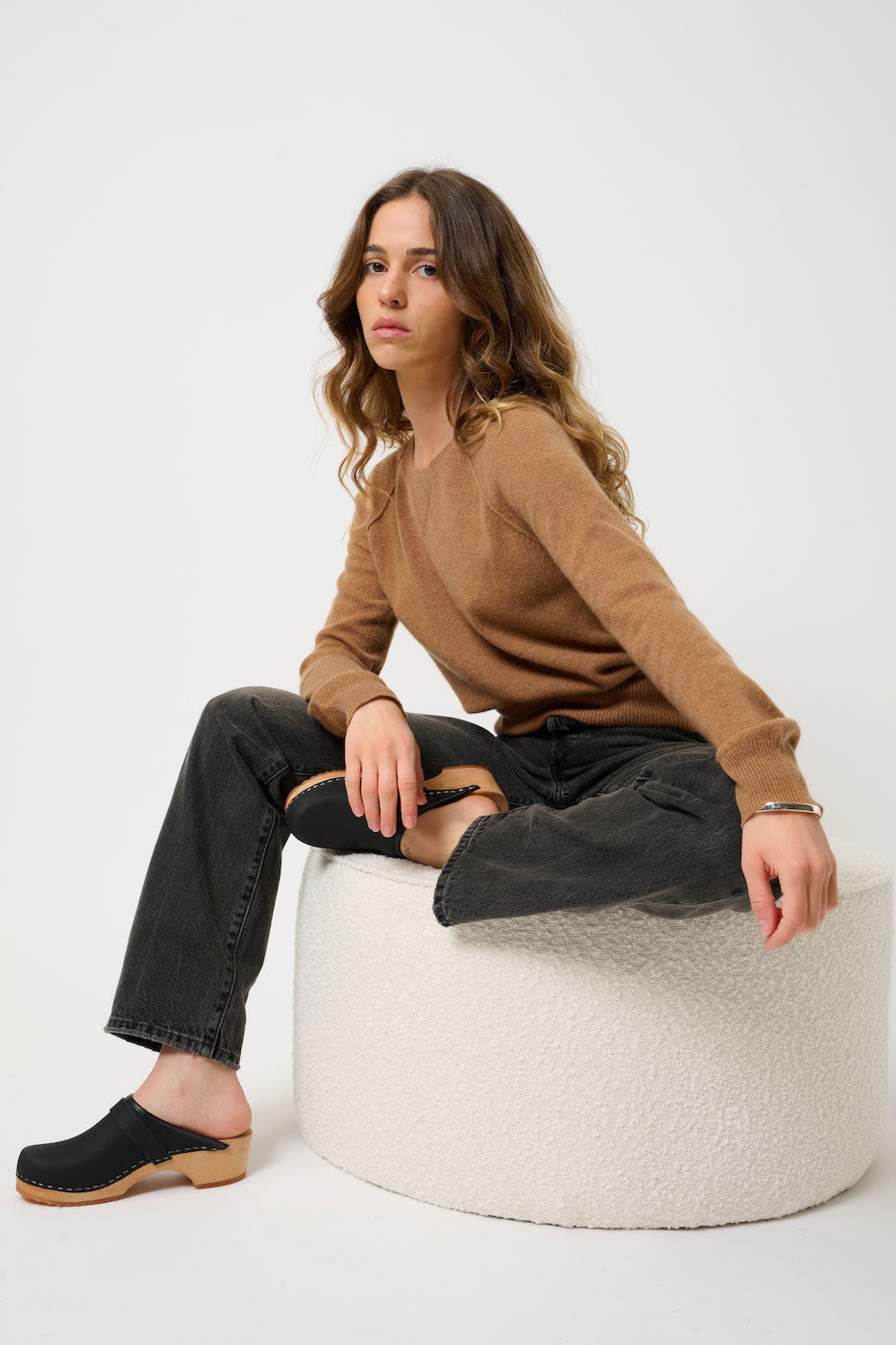 Round Neck Sweater - Etret - Hazelnut