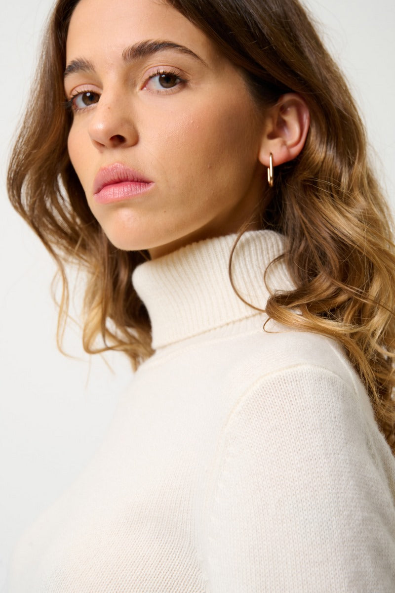 4-Ply Roll-Neck Jumper - Linda - Snow