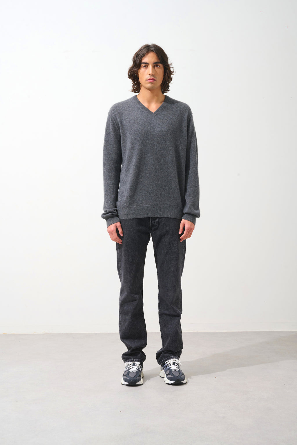 V-Neck Jumper - Timeo - Heathered Anthracite