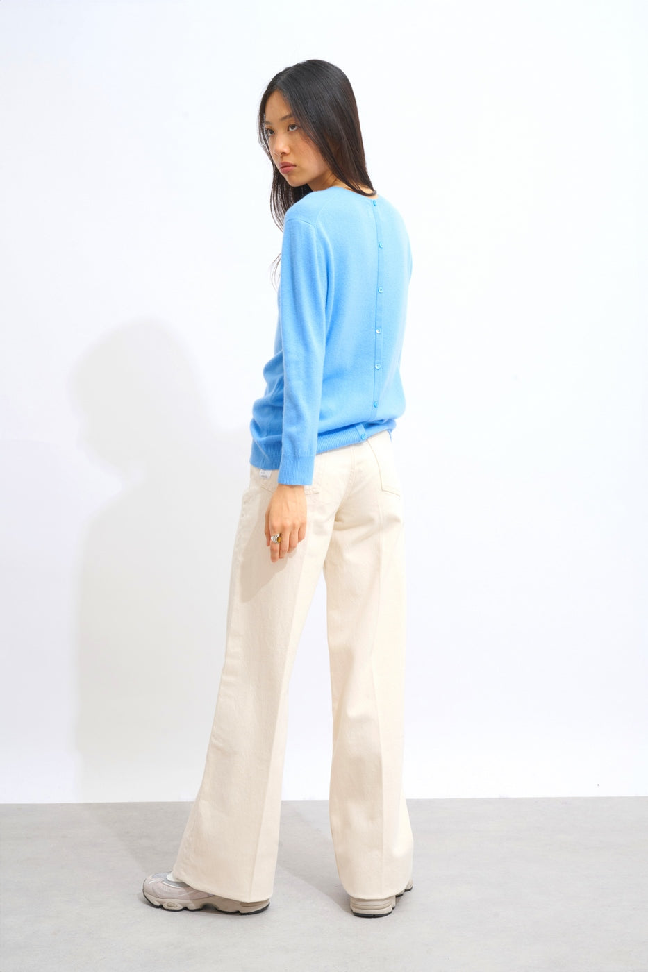 Round-Neck Button-Back Jumper - Estaris - Baby Blue