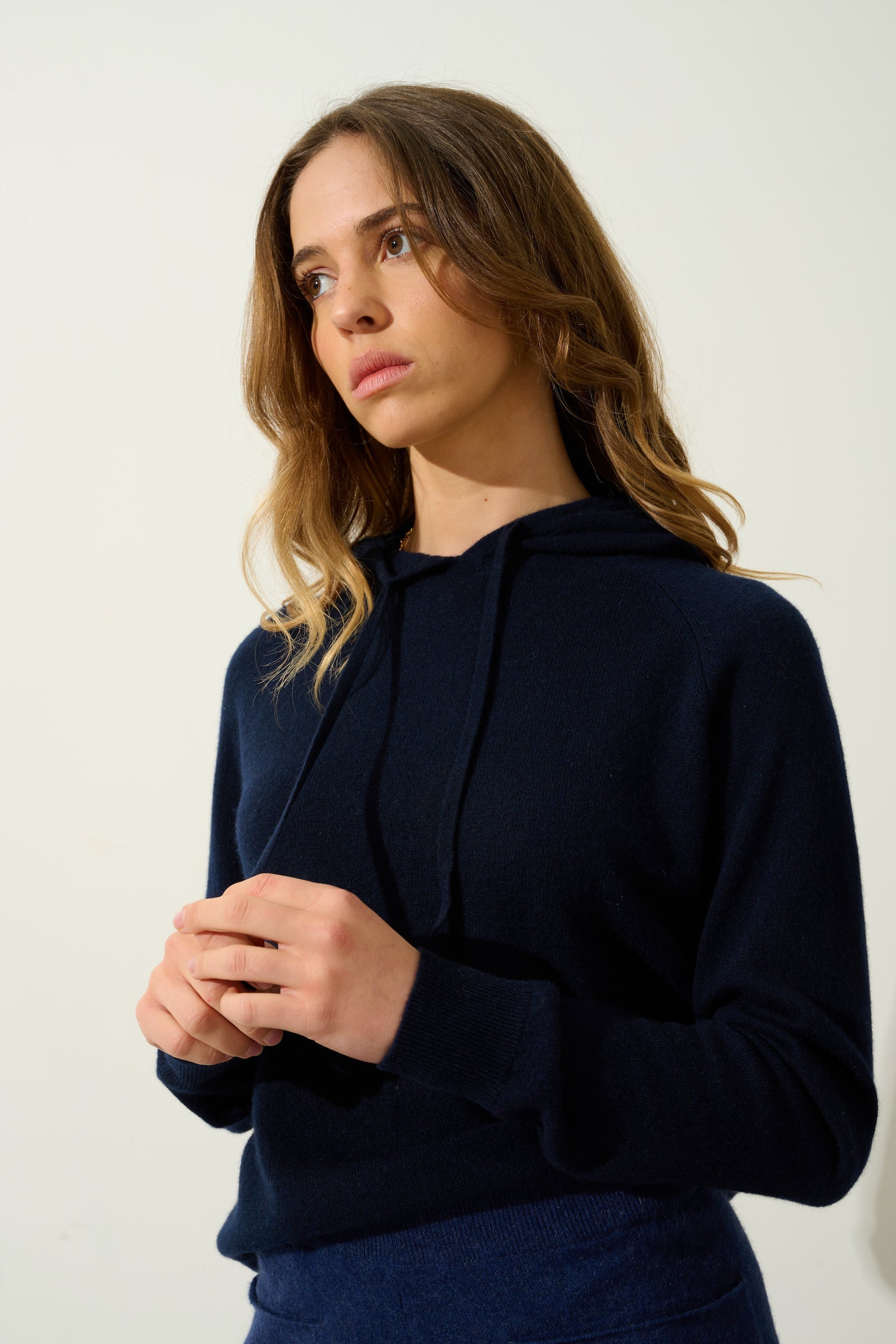 Hooded Sweater - Yarlside - Blue