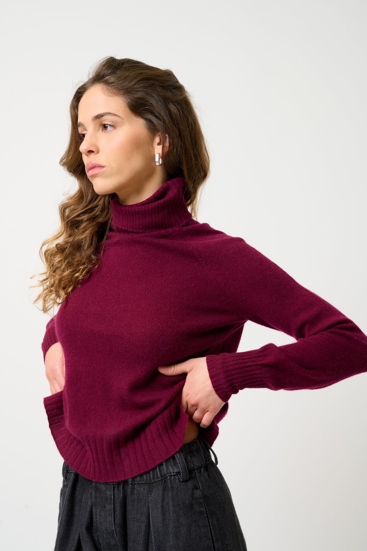 Cassy Roll-Neck Jumper - Burgundy - 100% 2-Ply Cashmere - Women