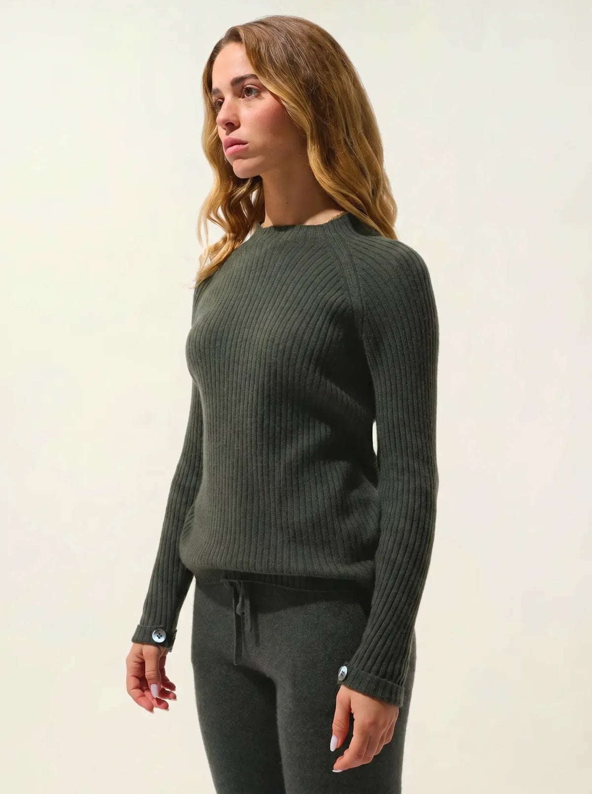 Pull Col Montant Boutons Poignets - Assia - Kaki