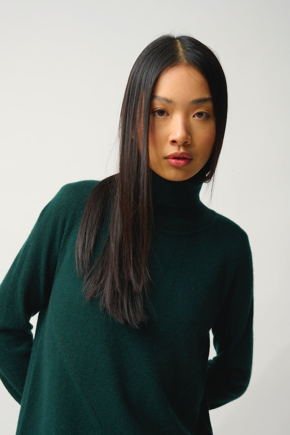 Roll-Neck Jumper - Madeline - Cypress
