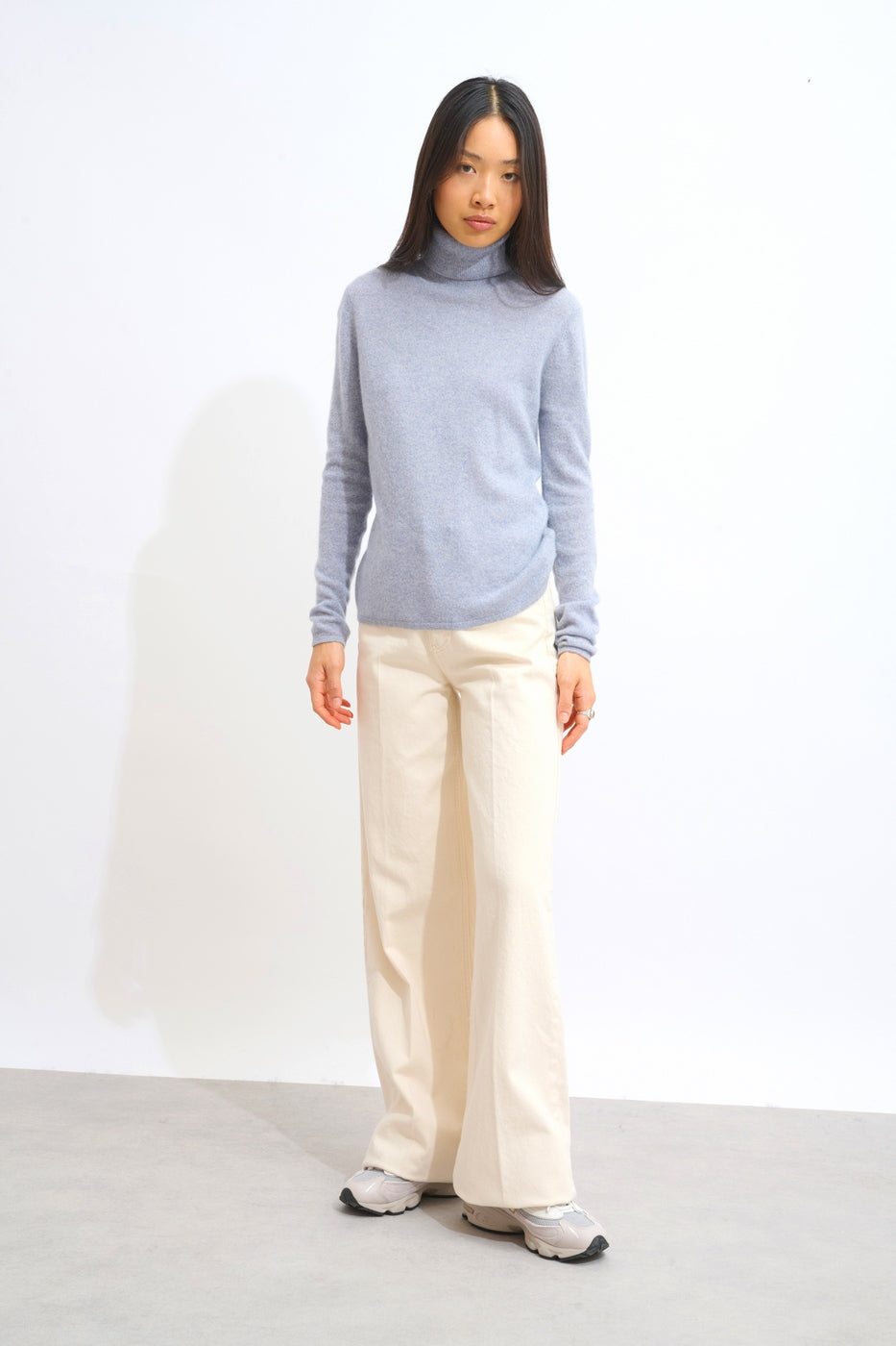 Roll-Neck Jumper - Bise - Ivory Blue
