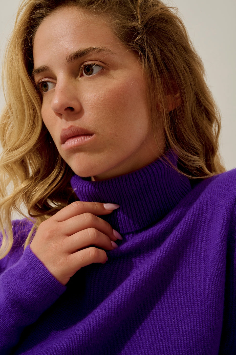 4-Ply Roll-Neck Jumper - Linda - Ultra Violet