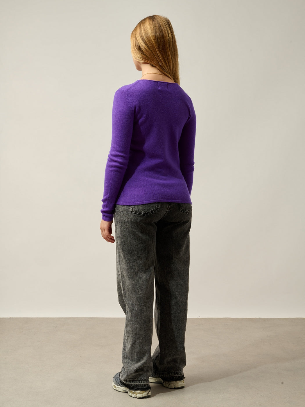 Epéna Crew Neck Jumper - 100% Cashmere, 2-Ply - Ultra Violet - Women