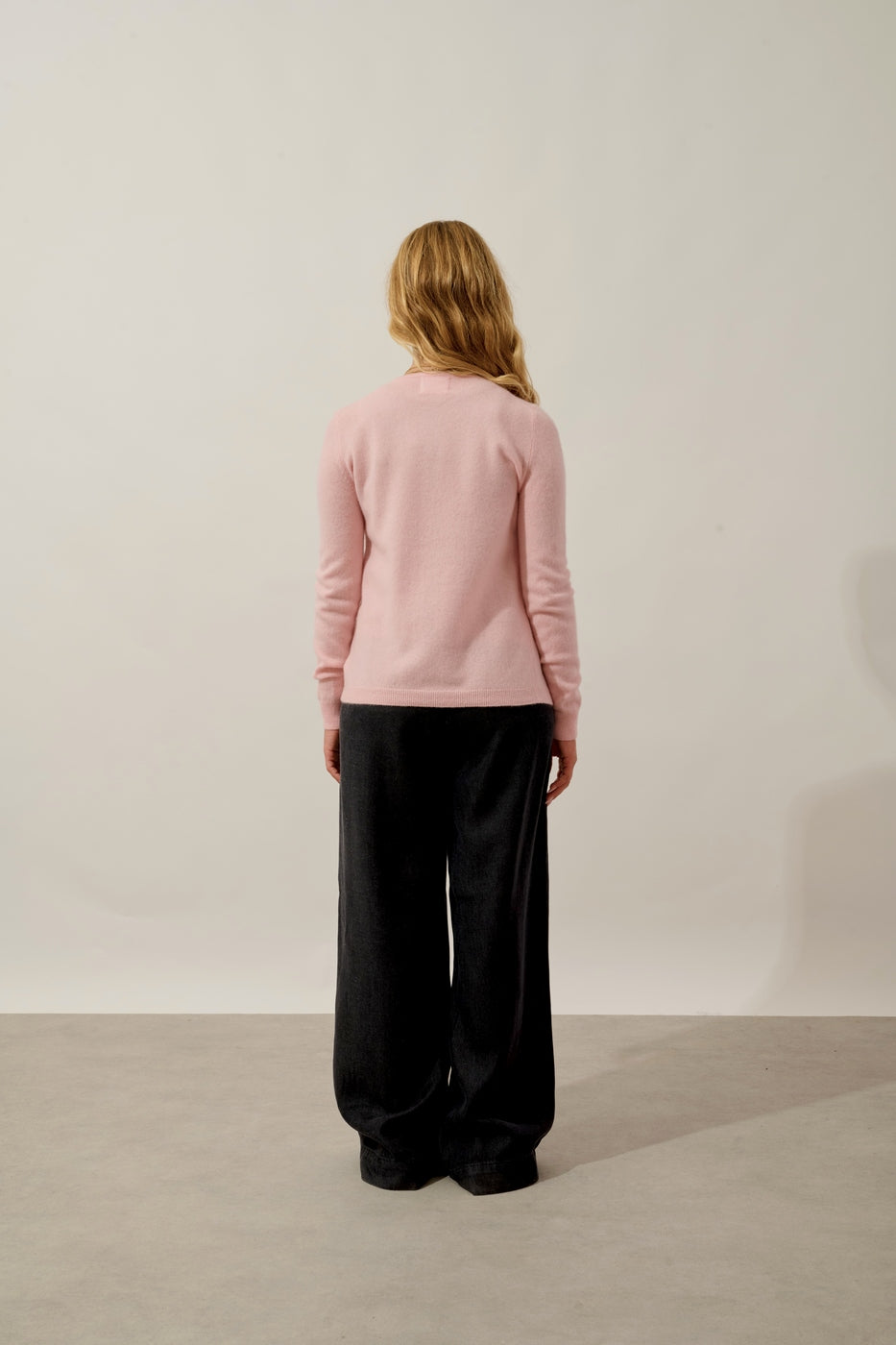 Round Neck Cardigan - Caron - Ballerine