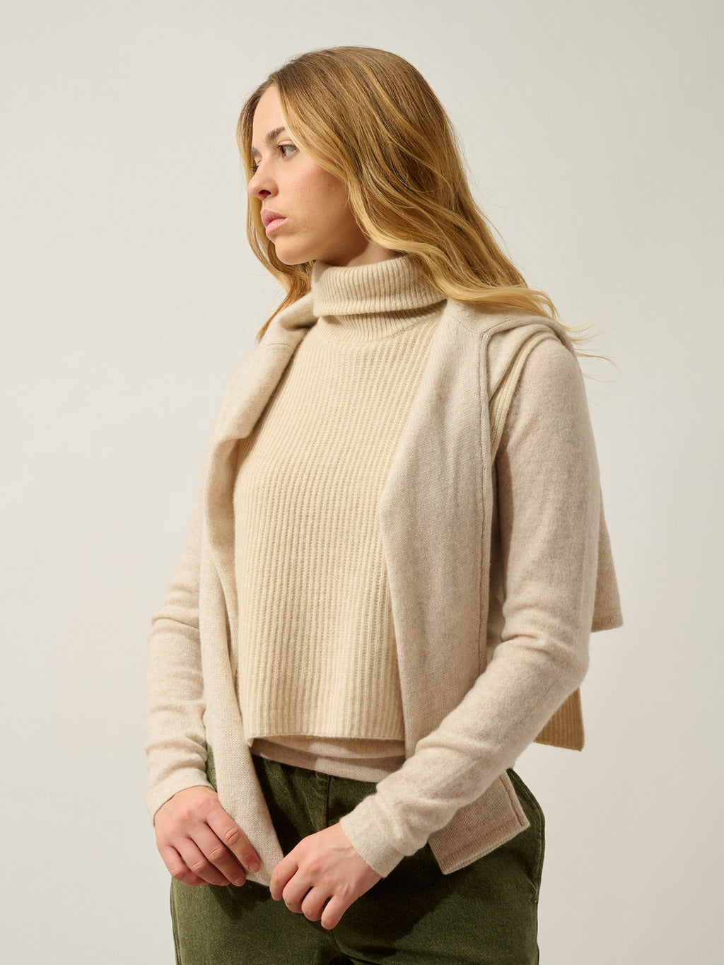 Open Poncho Roll Neck 4 Fils Siv - Oat