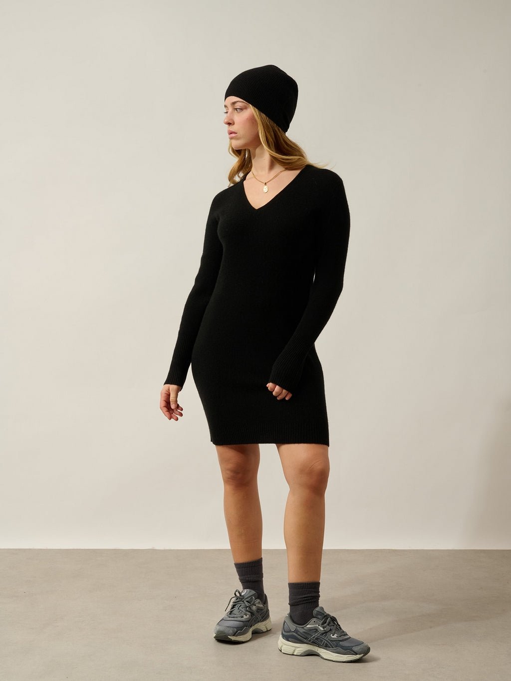 Andrea Beanie - Black
