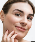Restructuration Sourcils - Soin En Institut