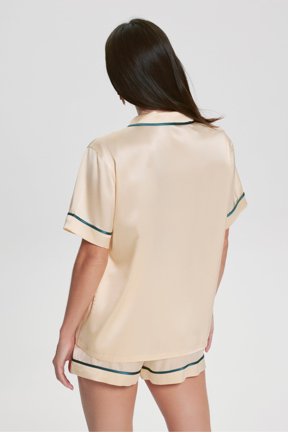 Ensemble Pyjama Court En Soie - Vanille