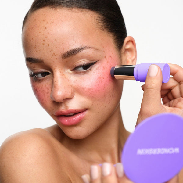 Phlush Stick – pH-Activated Tinted Stick