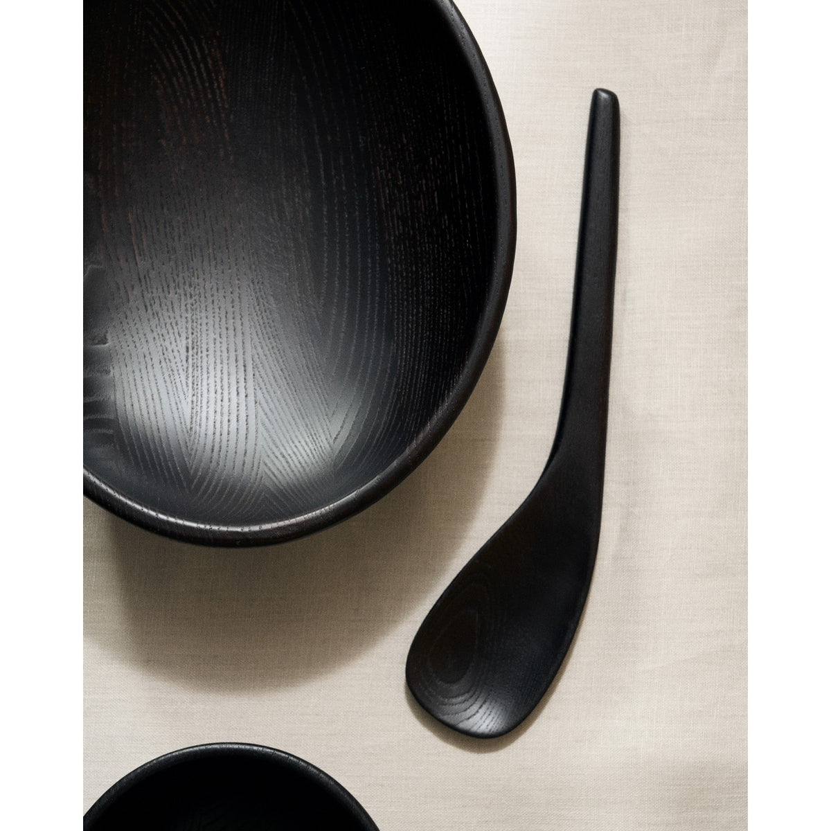 Out Of Lines - Bowl S - Black - Uncharted