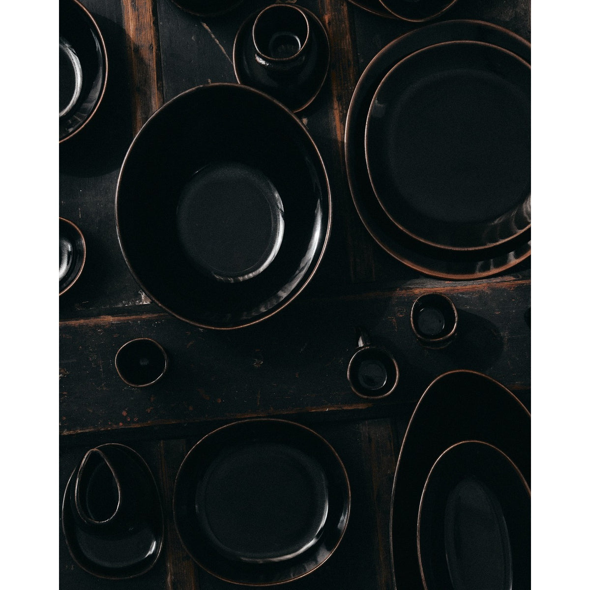 Out Of Lines - 2 Deep Plates M - Black Brown - Uncharted