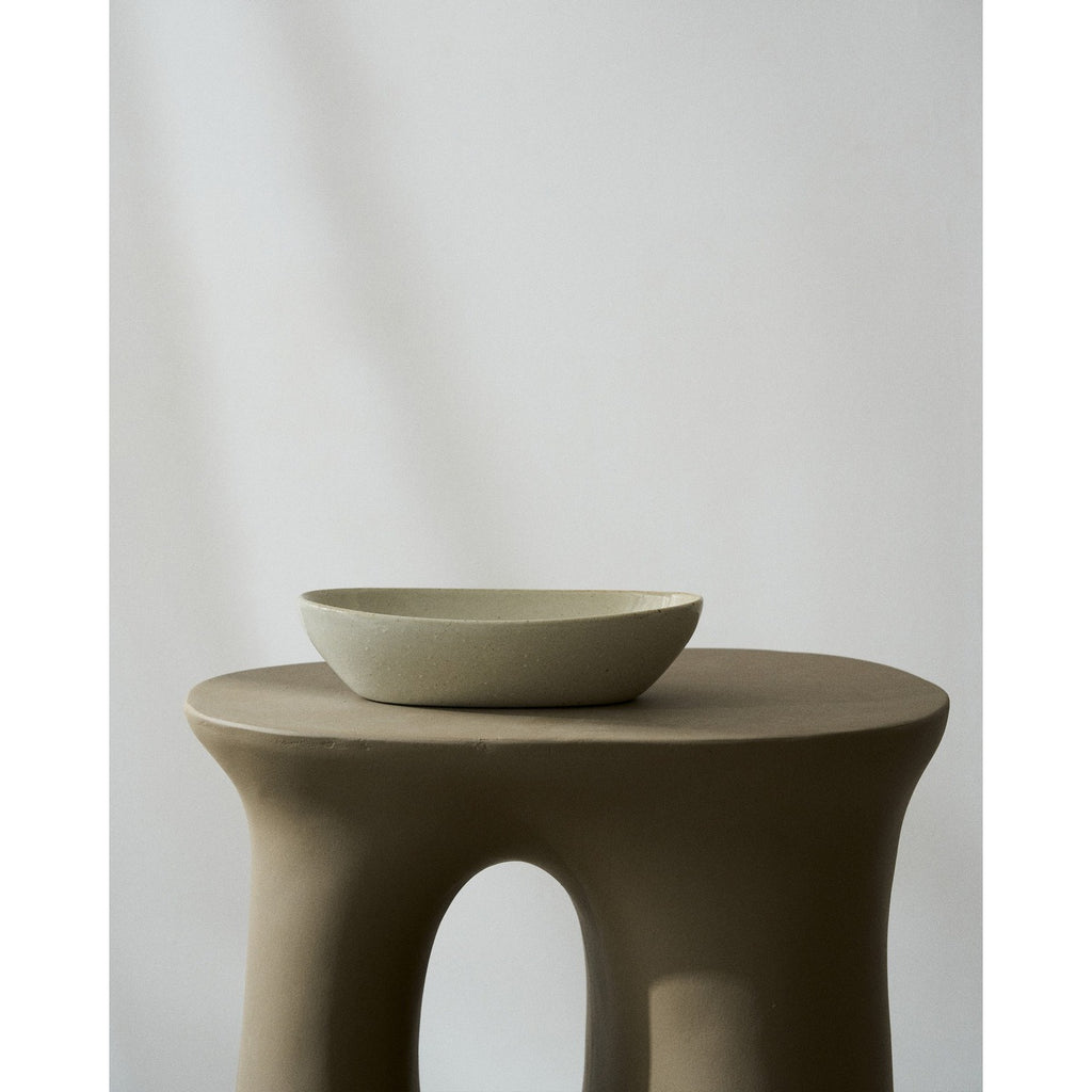 Out Of Lines - Oval Serving Bowl - Off White - Uncharted