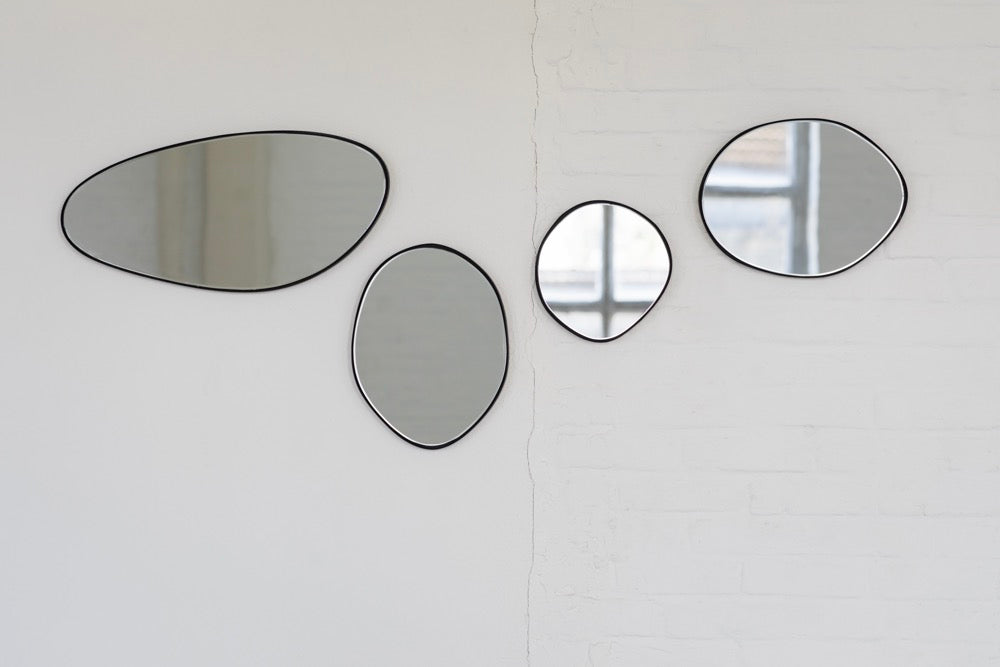 Marie - Mirror A - Steel - Black