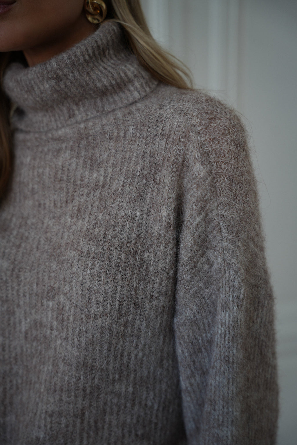 Jersey de cuello alto Sora - Taupe