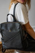 Izia Backpack - Black