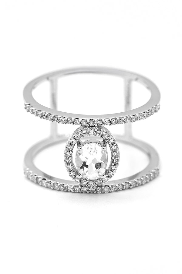 Anillo “Reino” Diamantes: 0.23Ct/68 Topacio Blanco 0.3/1