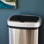 Papelera automática Majestic de acero inoxidable - 58L - Plata
