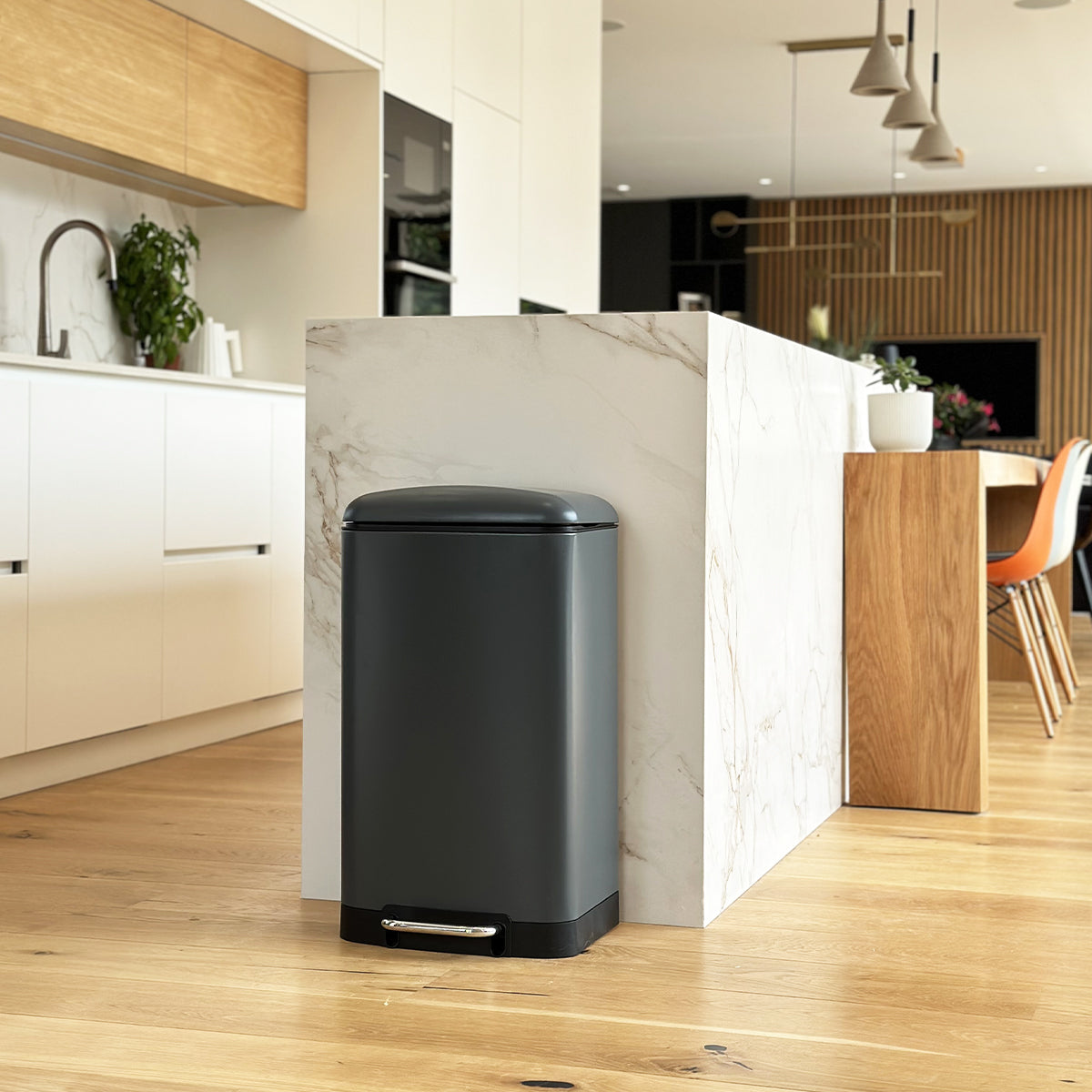 Papelera con pedal Greenwich de acero inoxidable - 40L - Gris