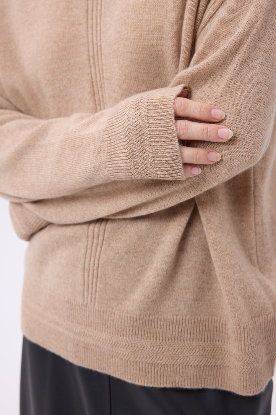 Pull Col Montant A Bijoux Baya - Beige Creme -Boutons Argent - Femme