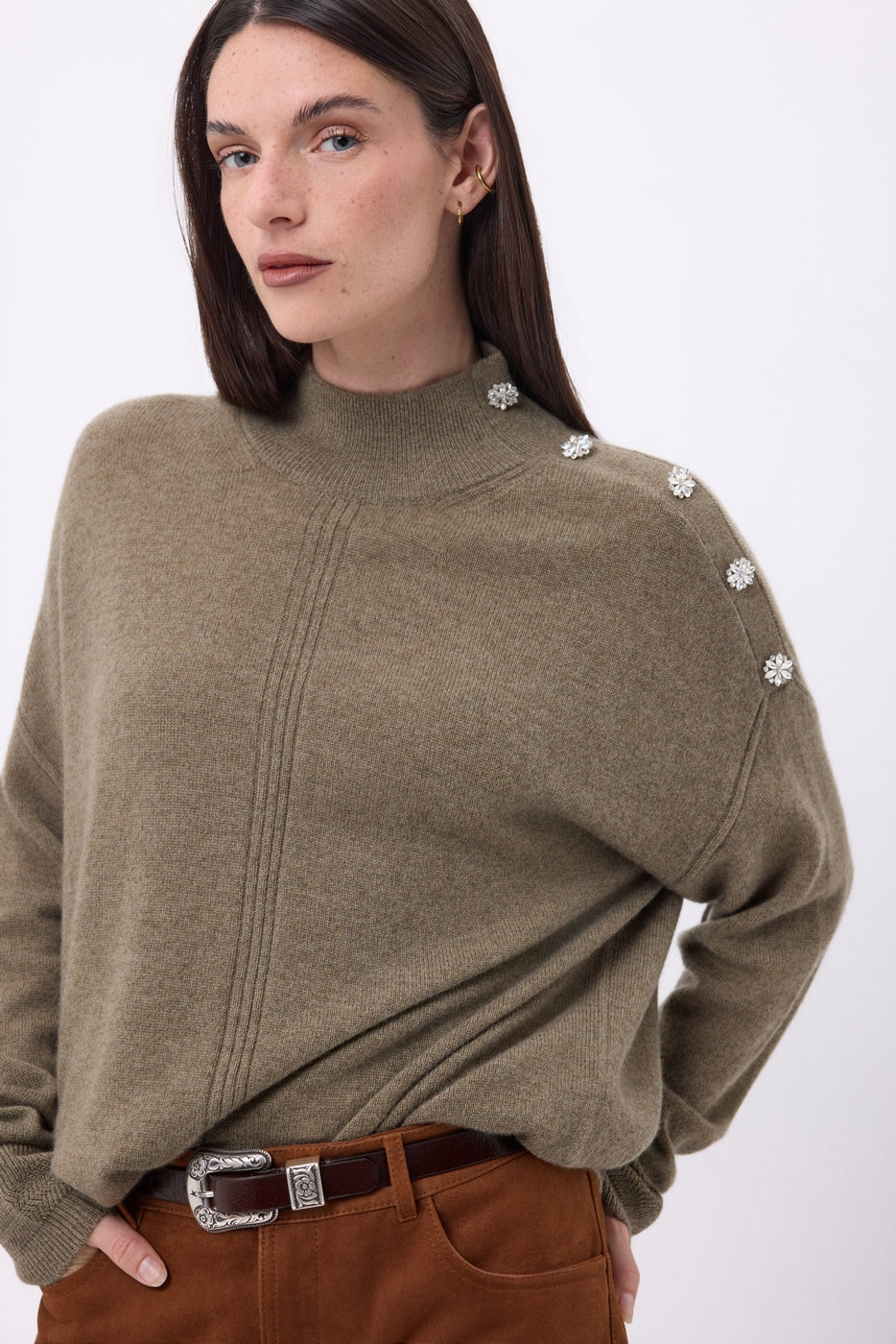 Rullekravestrik Med Smykkeknapper Baya - Khaki Meleret-Sølvknapper - Dame - 100% Kashmir