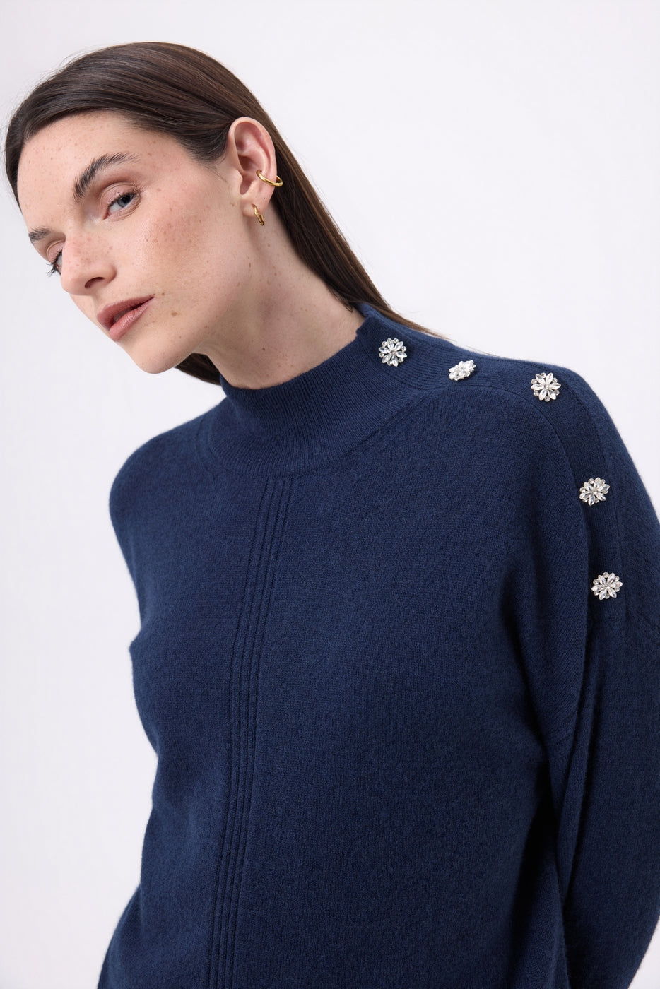Pull Col Montant A Bijoux Baya - Bleu Marine-Boutons Argent - Femme