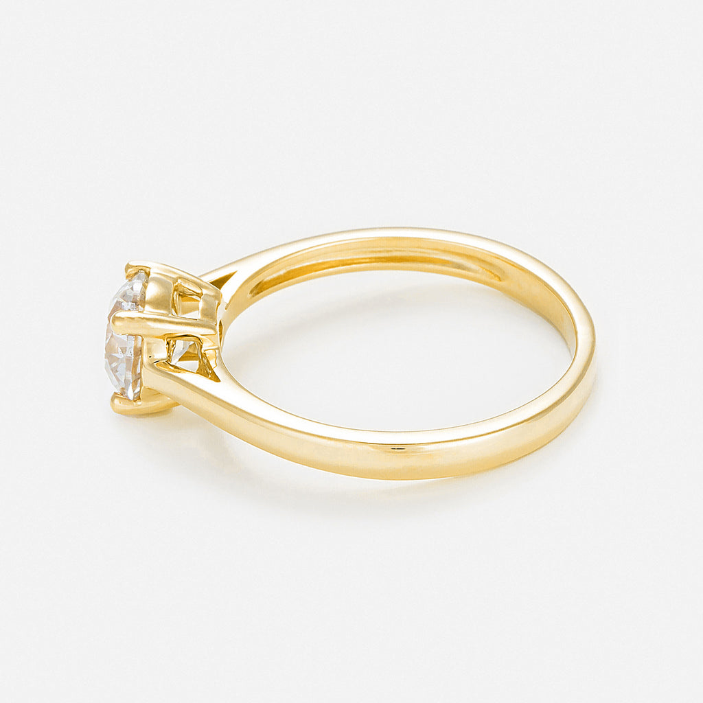 "Imperial Solitaire 1" Ring D1Ct/1 - 750/1000 Yellow Gold