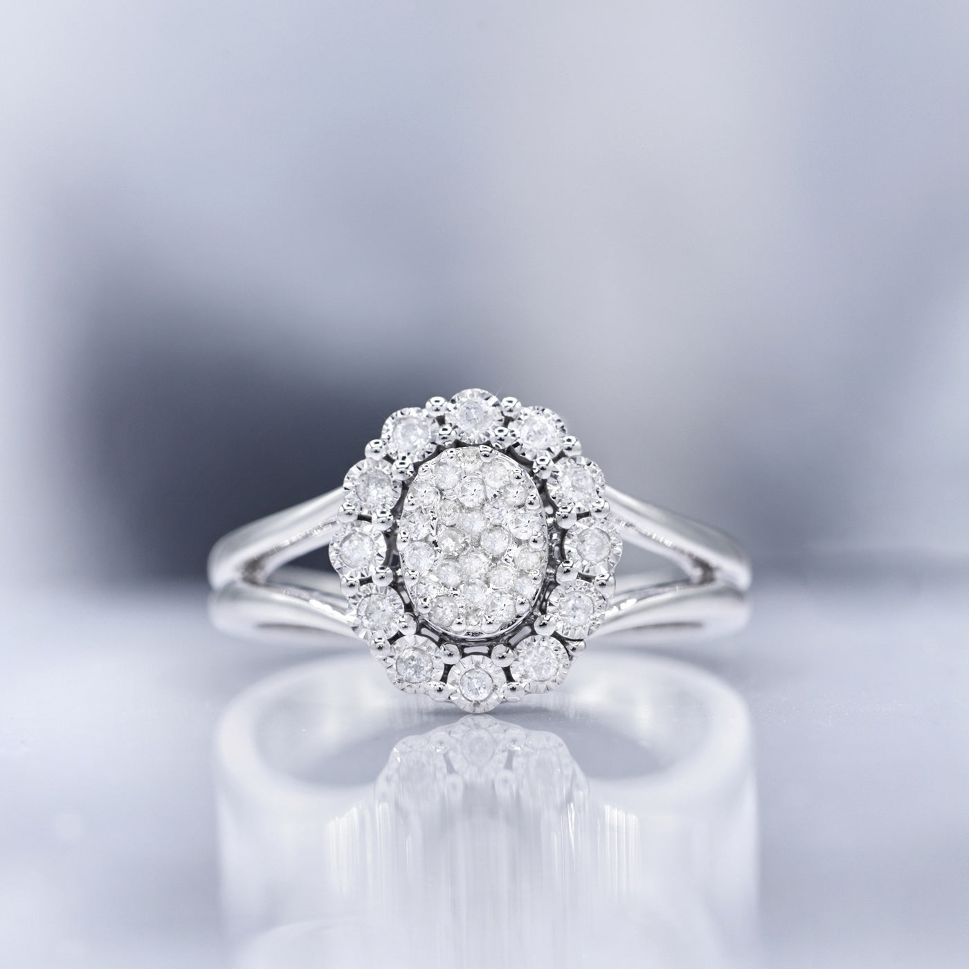 Anillo “Mi Único Amor” Diamantes 0.30/36 – Oro Blanco 375/1000