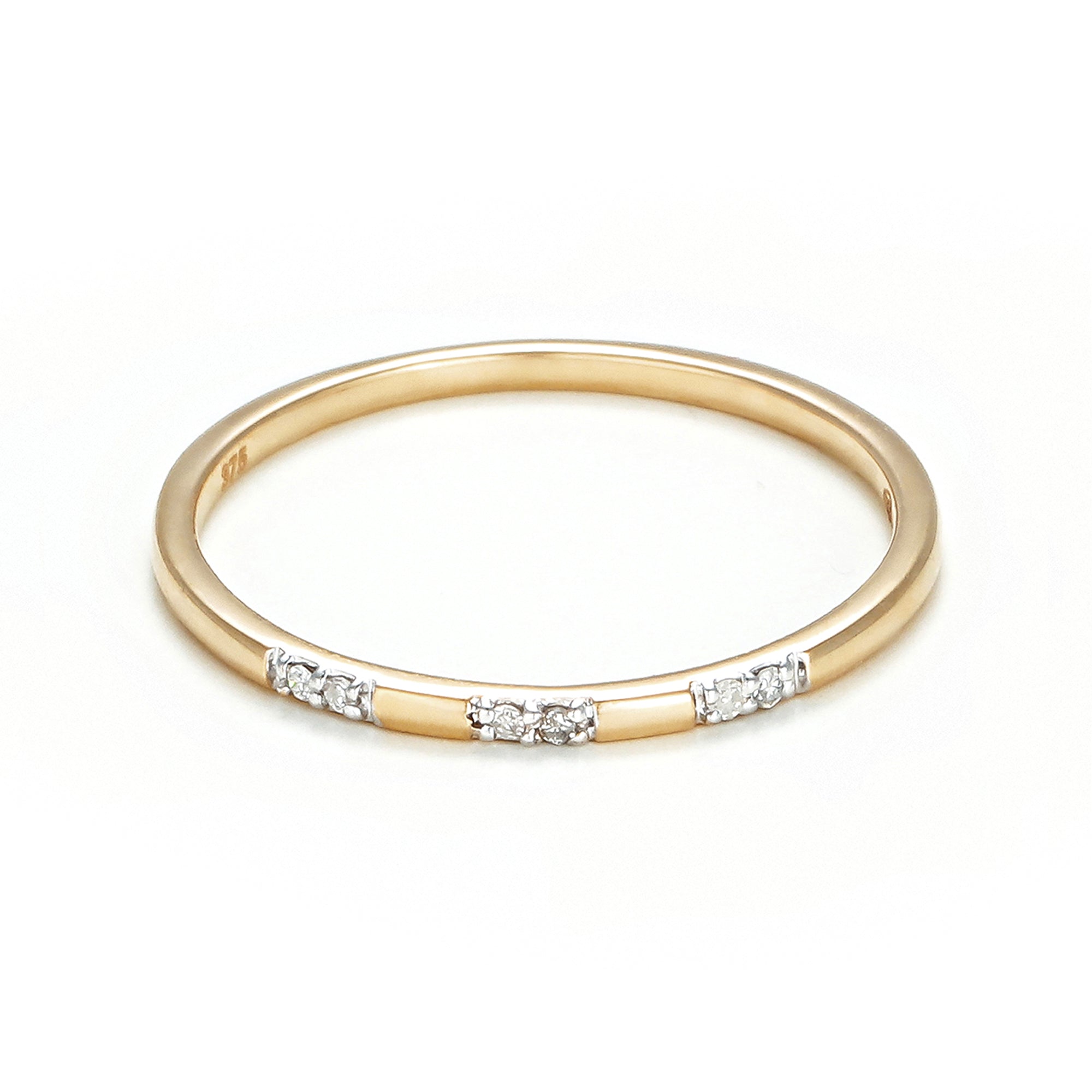 "Forever" Ring D0,024/6
